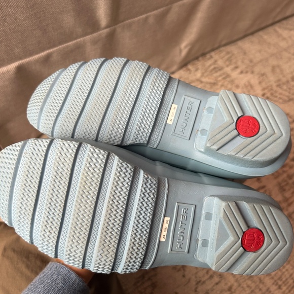 Blue Hunter Rain Boots - Picture 4 of 7